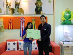 苏州沈女士成功签约加盟圣宠宠物连锁