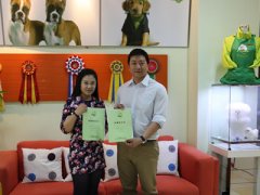 北京陆女士成功签约加盟圣宠宠物连锁