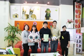 天津张先生、黄先生成功签约圣宠宠物连锁店