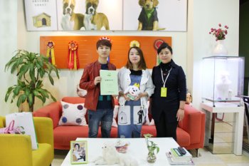 湖北李先生成功签约圣宠宠物连锁店