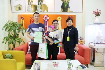 张家口任女士成功签约圣宠宠物连锁店