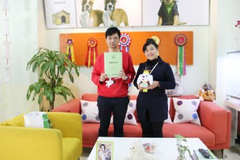 上海浦东陈先生成功签约圣宠宠物连锁店