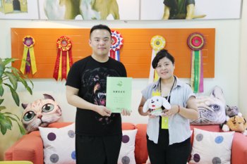 山西晋中王先生成功签约圣宠宠物连锁店