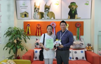辽宁辽阳芦女士成功签约圣宠宠物连锁店