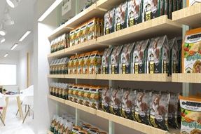 圣宠宠物云南昆明云南印象店装修设计图