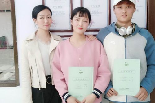 第1153家：江苏郑女士签约智享店！