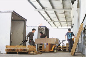 圣宠宠物建设全新物流体系