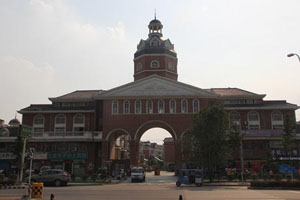 圣宠宠物美容培训学校搬迁