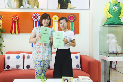 吉林长春的李女士成功签约圣宠宠物连锁品牌