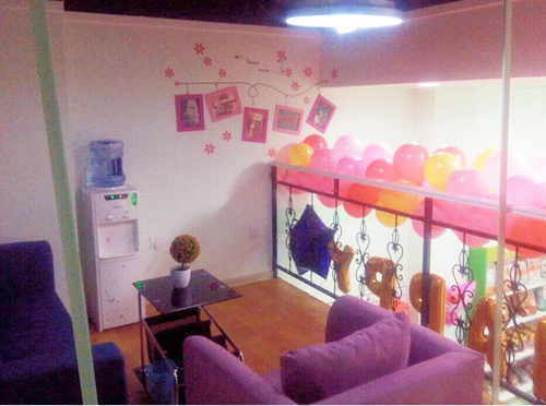 圣宠长治城区凯旋广场宠物店休息区