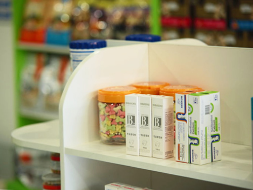 圣宠天津津塘路宠物连锁店