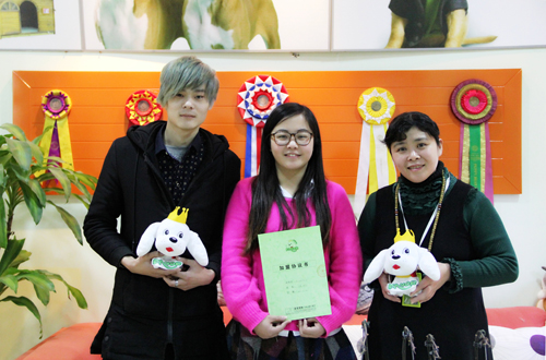 河南信阳李女士