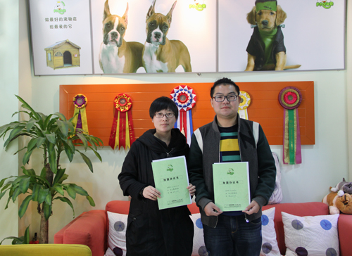 云南大理陈先生成功签约圣宠宠物连锁店