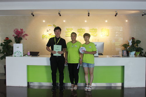 祝贺圣宠新“家”盟商，承德胡女士成功签约圣宠轻新店！